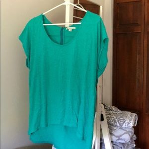 American Eagle Green Blouse Tee